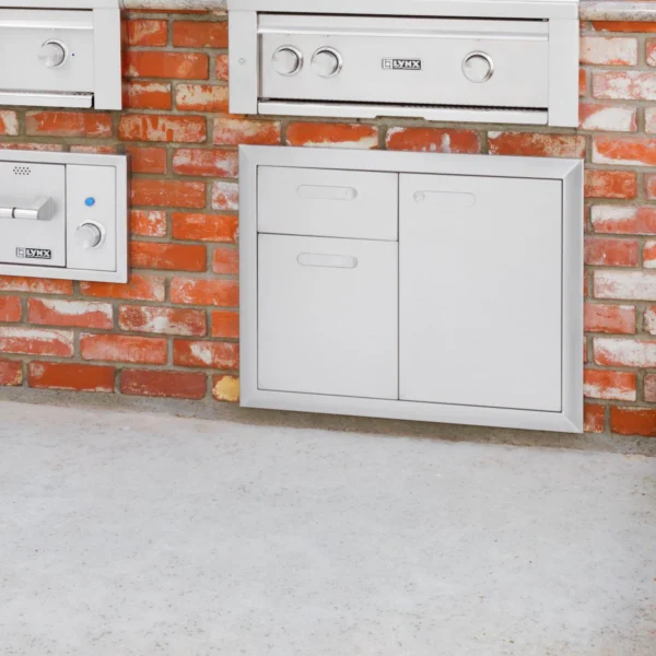Lynx Ventana 30-Inch Trash Center And Double Drawers - Image 4